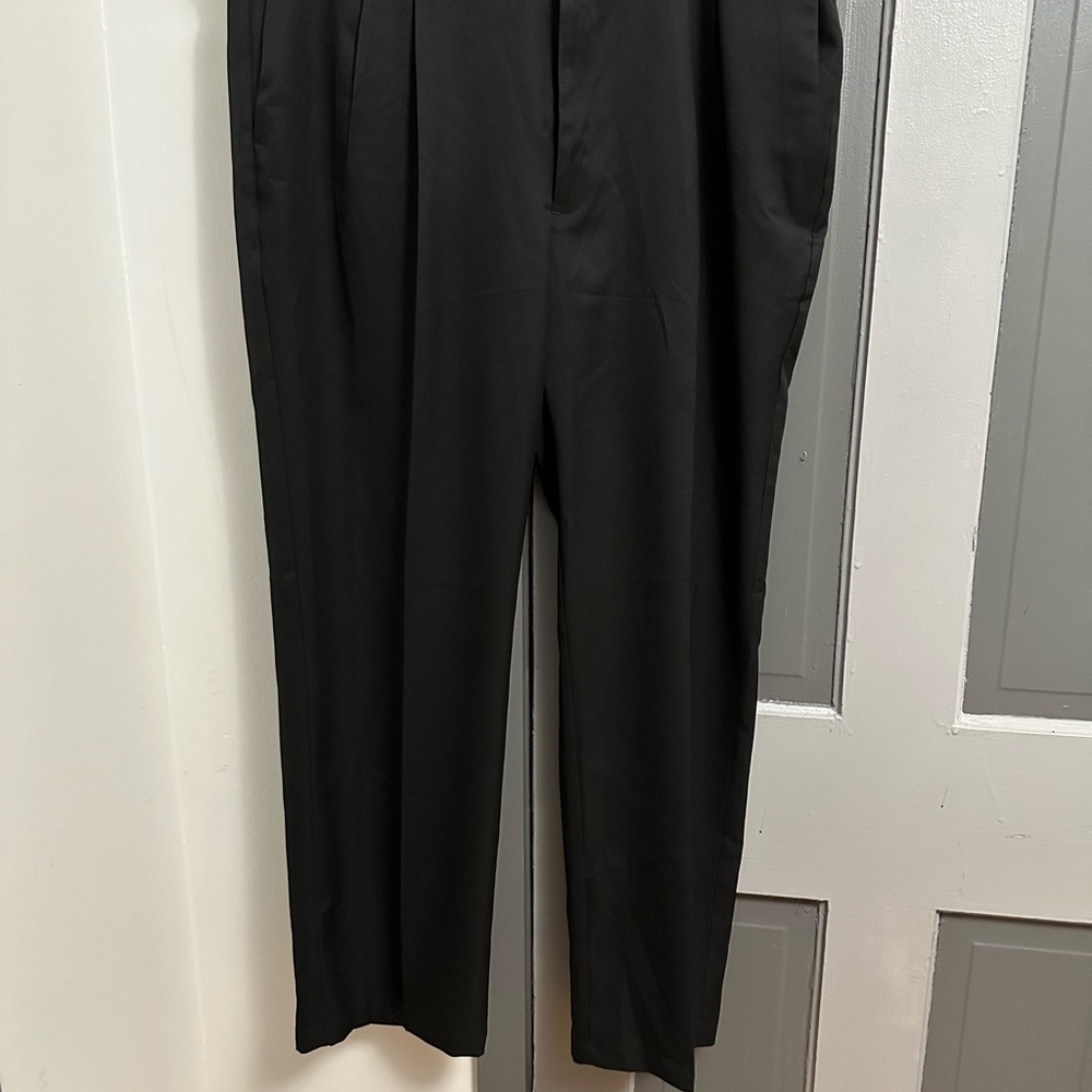 Haggar Men's Elegant Black Dress Pants